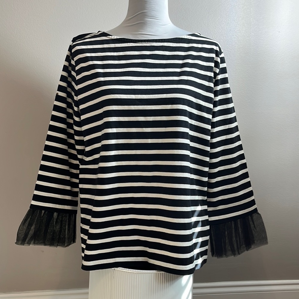 J Crew black and white stripe 3/4 sleeve with lace detail soft and stretchy M